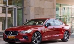 Новый Volvo S60 2024: цена, фото, обзор, характеристики седана